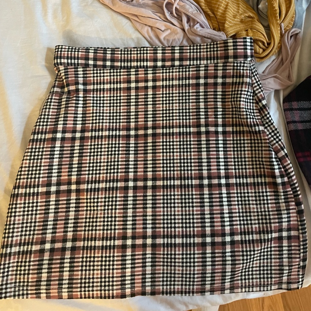 Plaid shein skirts